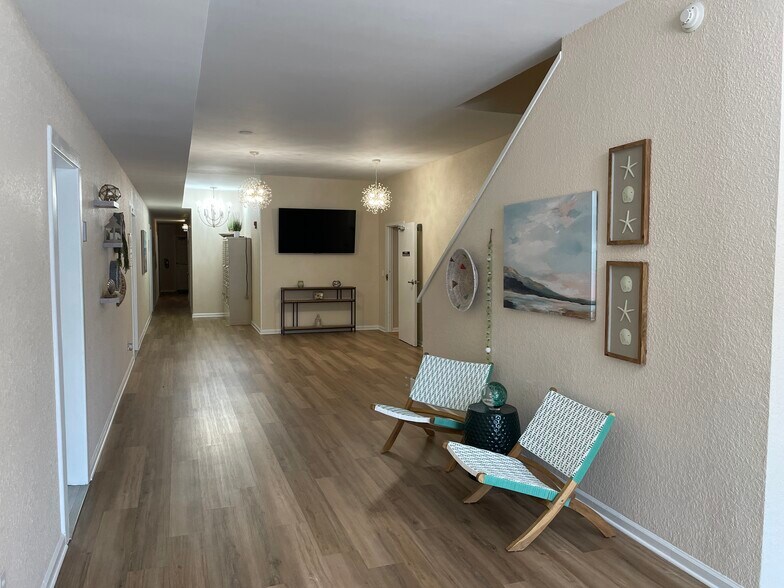 More Photos Of 910 S 8th St, Fernandina Beach Loft Creative Space For Lease