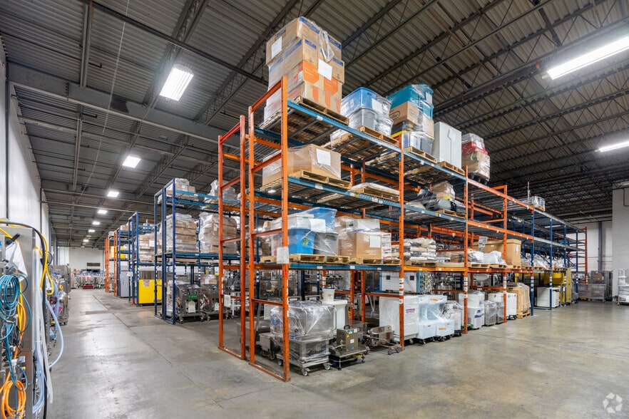 More Photos Of 5 Dan Rd, Canton Manufacturing For Lease