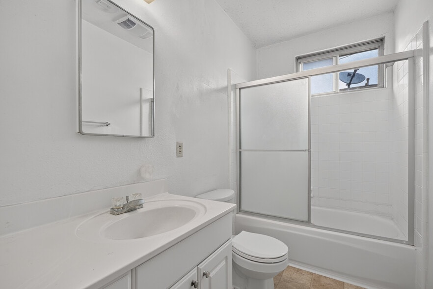 More Photos Of 12561 Camus Ln, Garden Grove Apartments For Sale