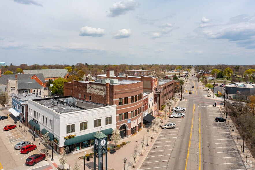 More Photos Of 75 N Main St, Mount Clemens Loft Creative Space For Lease
