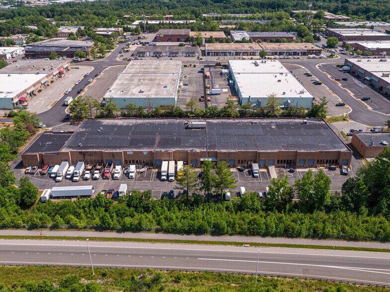 More Photos Of 7942 Angus Ct, Springfield Warehouse For Lease