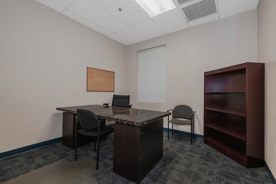 More Photos Of 3001 N 29th Ave, Hollywood Unknown For Lease