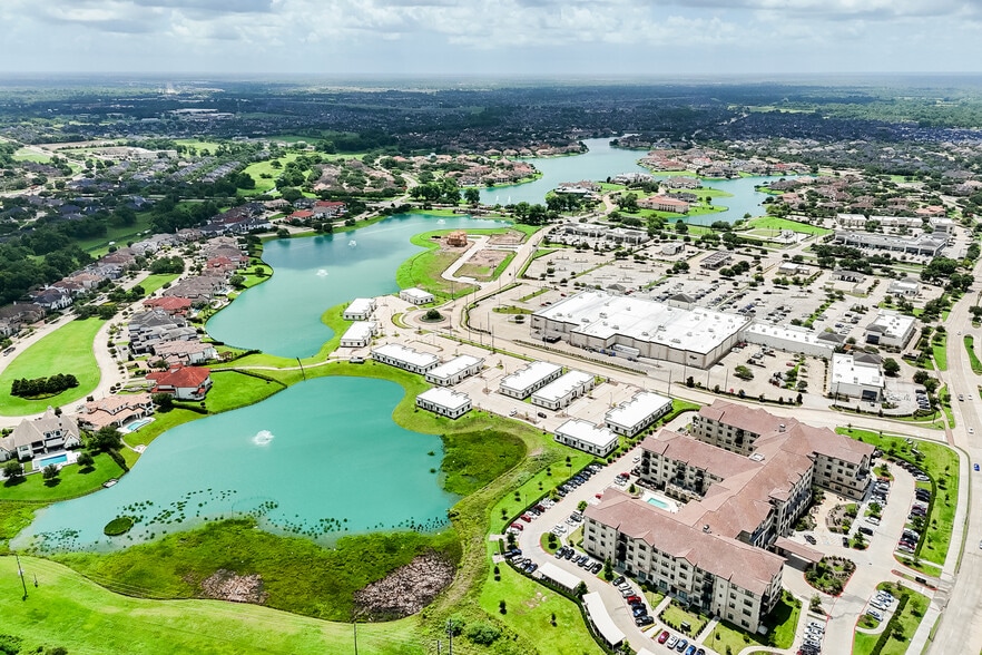 More Photos Of 5501 Cabrera Dr, Sugar Land Unknown For Lease