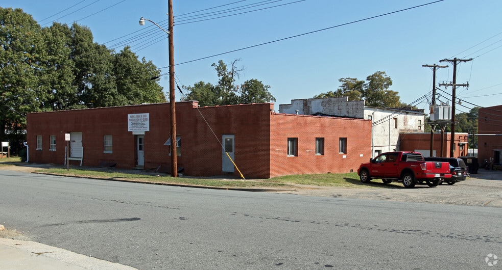 Primary Photo Of 230 Hawkins St, Burlington Warehouse For Sale