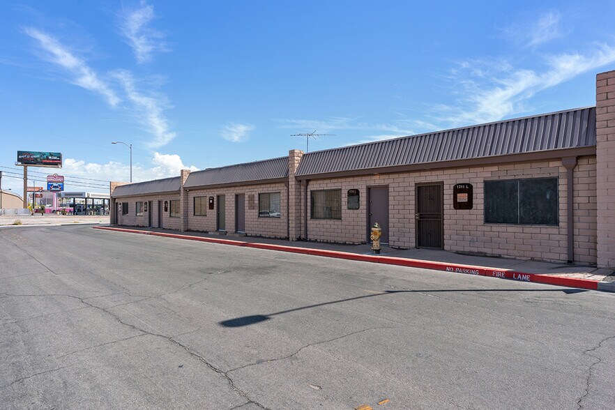 More Photos Of 1700 Western Ave, Las Vegas Industrial For Lease