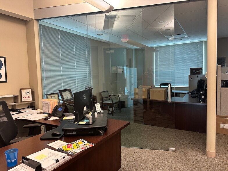 More Photos Of 3270 Folkways Blvd, Lincoln Office For Lease