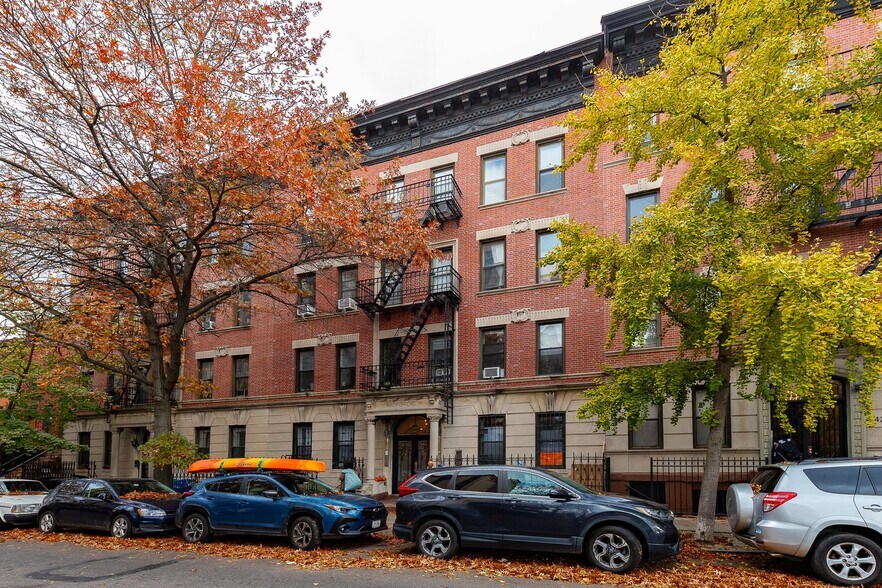 More Photos Of 423 16th St, Brooklyn Apartments For Sale