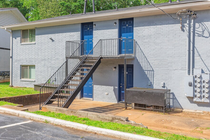 More Photos Of 1944 Dunlap Ave, East Point Multifamily For Sale