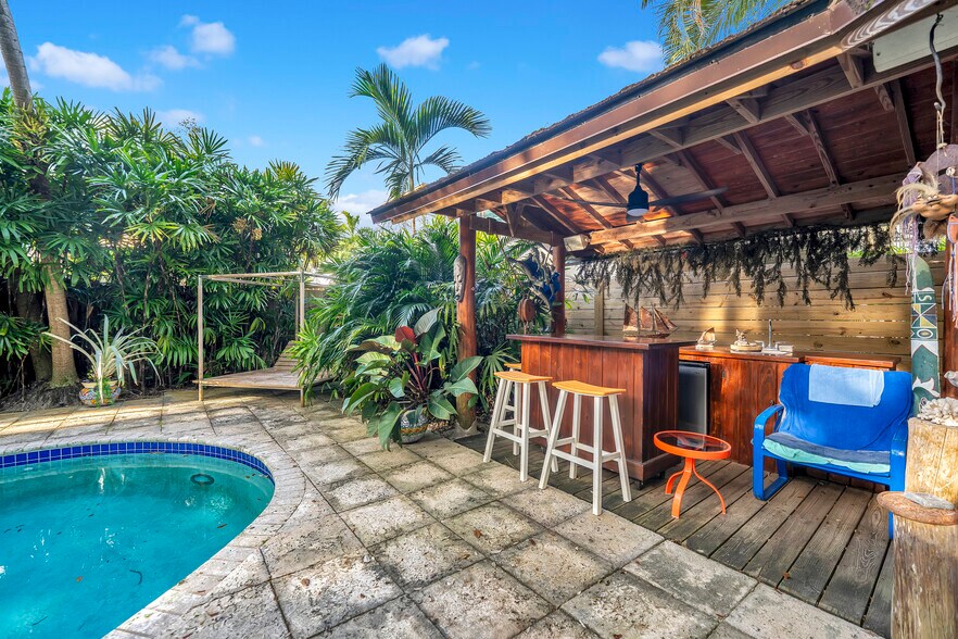 More Photos Of , Miami Multifamily For Sale