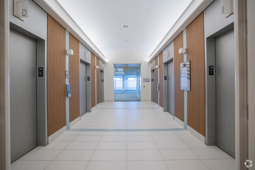 More Photos Of 1999 Harrison St, Oakland Office For Lease