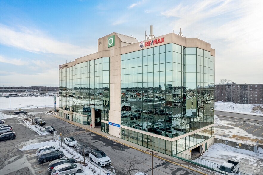 More Photos Of 1850 Rue Panama, Brossard Office For Lease