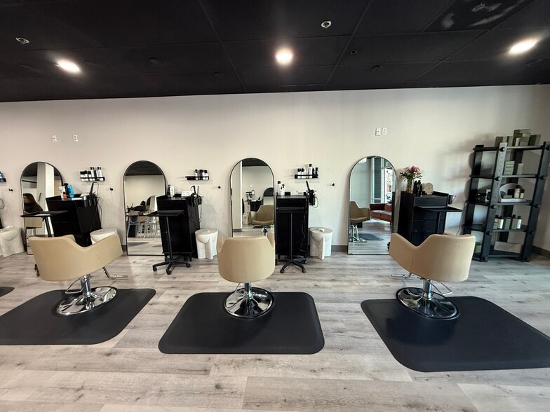 More Photos Of 927 20th St, Sacramento Storefront Retail Residential For Lease