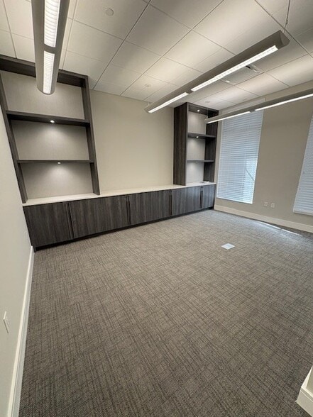 More Photos Of 151 NE 5th Ave, Delray Beach Office Residential For Lease