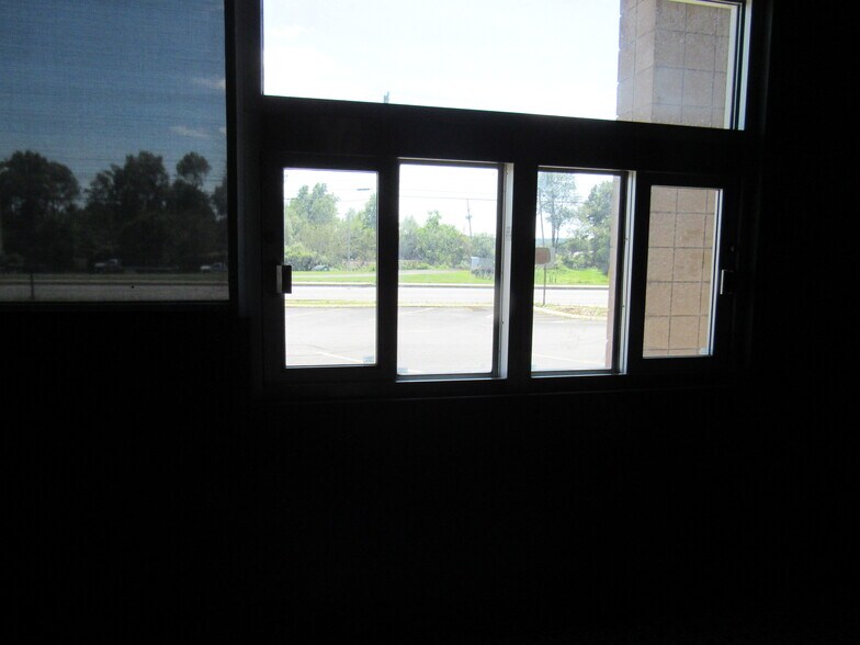 More Photos Of 150 W Dubois Ave, Dubois General Retail For Lease