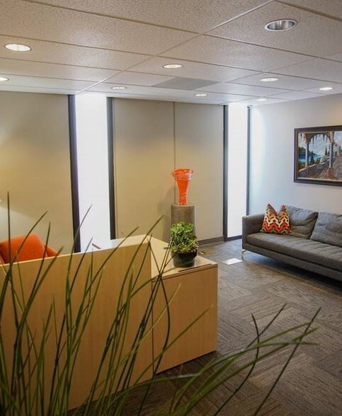 More Photos Of 711 6th Ave N, Seattle Office For Lease