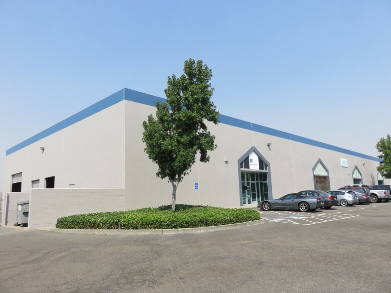 More Photos Of 630 Eubanks Ct, Vacaville Warehouse For Lease