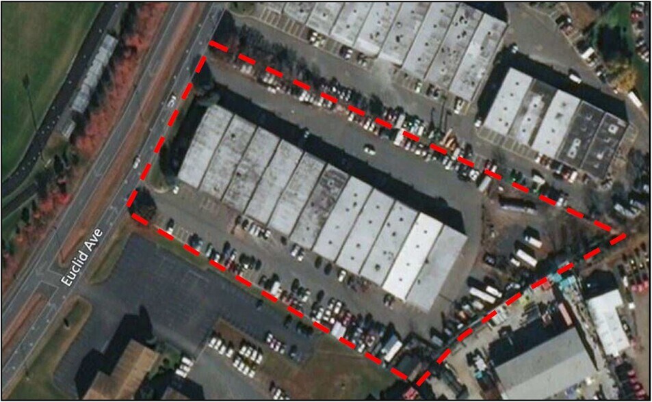 More Photos Of 8395 Euclid Ave, Manassas Park Warehouse For Lease