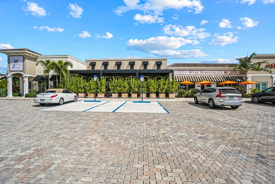 More Photos Of 10431 SE Federal Hwy, Hobe Sound Restaurant For Lease