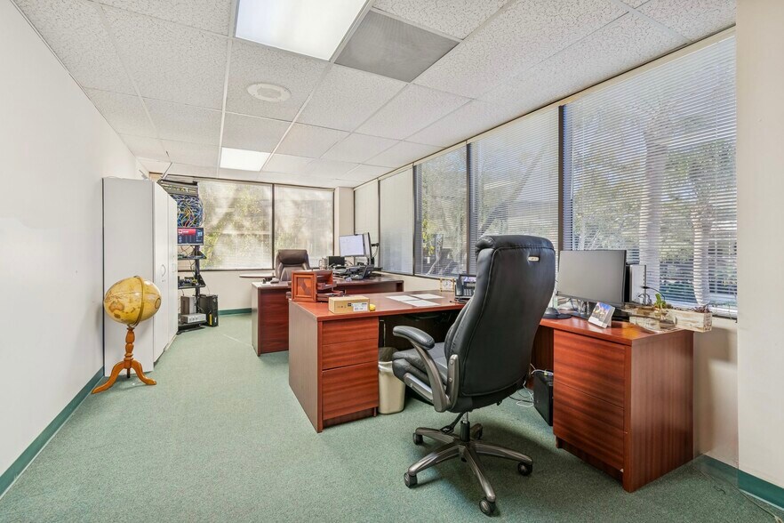 More Photos Of 3816 Gunn Hwy, Tampa Loft Creative Space For Sale