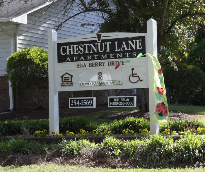 More Photos Of 82 Berry Dr, Newnan Apartments For Sale