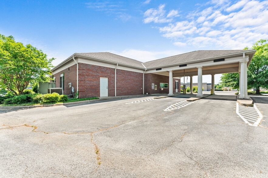 More Photos Of 8710 Hwy 69 S, Tuscaloosa Bank For Sale