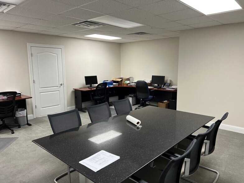 More Photos Of 3925 Harrison Rd, Loganville Office For Sale