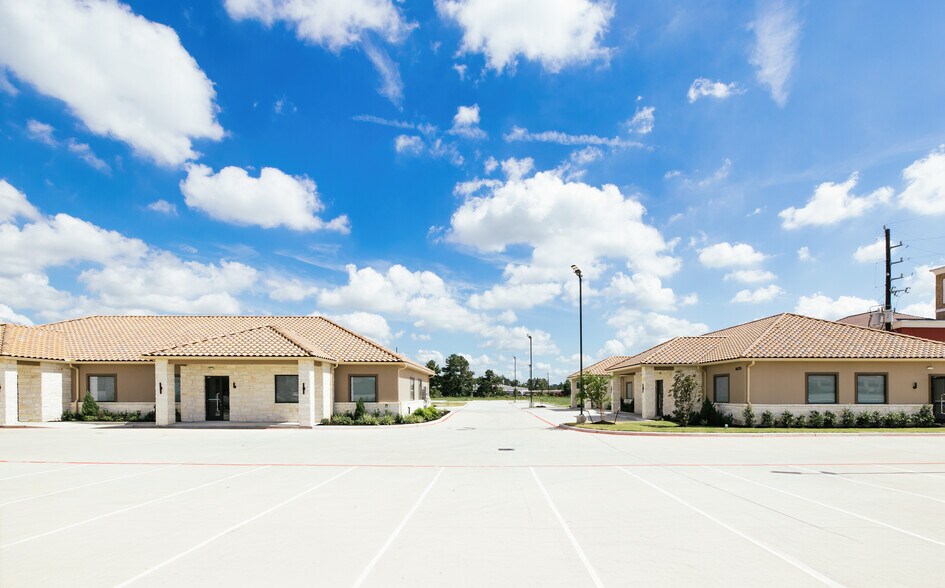 More Photos Of 8525 N Sam Houston Pkwy E, Humble Office Residential For Sale