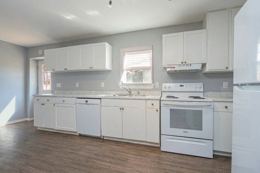 More Photos Of 18501 County Road 3131, Gladewater Multifamily For Sale