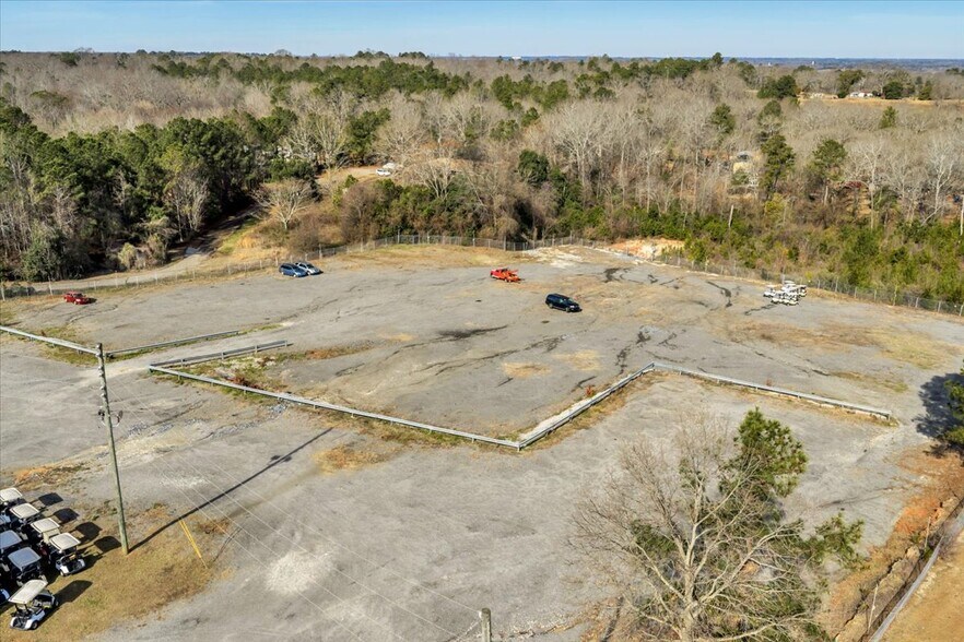 More Photos Of 441 Dunbar Rd, Warner Robins Warehouse For Sale