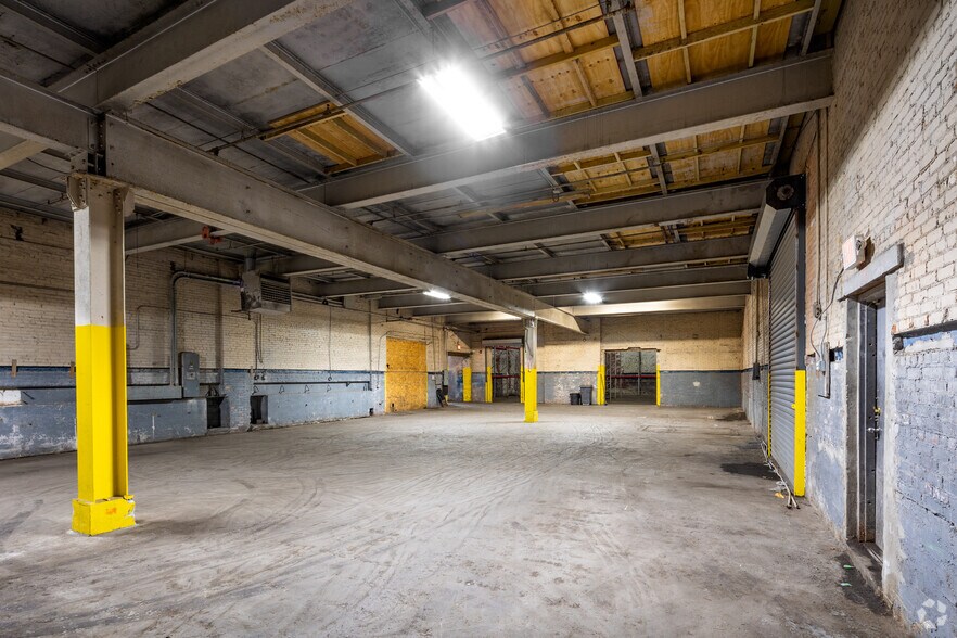 More Photos Of 163 Shaw Ave, Irvington Warehouse For Lease