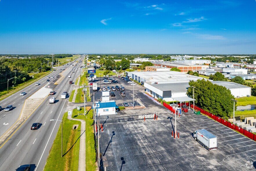 More Photos Of 4543 W Hillsborough Ave, Tampa Freestanding For Lease