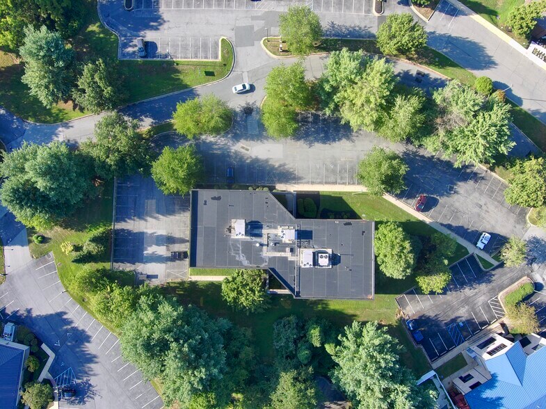 More Photos Of 5307 Limestone Rd, Wilmington Office For Lease