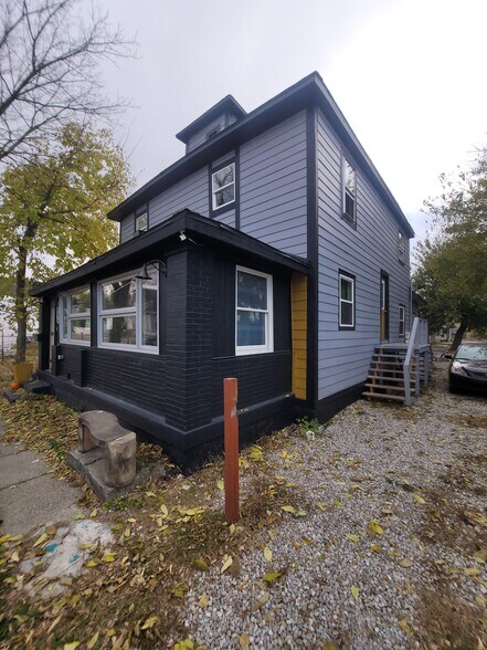 More Photos Of 2536 Indianapolis Ave, Indianapolis Apartments For Sale