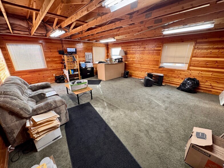 More Photos Of 28117 SE Highway 212, Boring Auto Repair For Sale