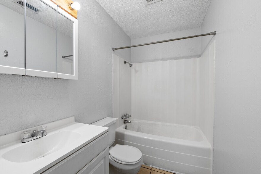 More Photos Of 2314 Andover Dr, Killeen Apartments For Sale