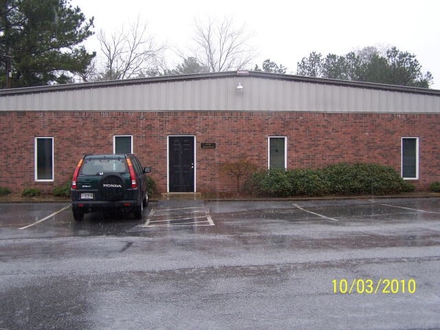 More Photos Of 2433 Lake Rockaway Rd, Conyers Warehouse For Sale