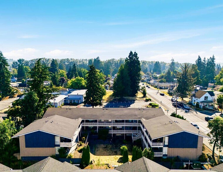 More Photos Of 219 5th Ave NE, Puyallup Apartments For Sale