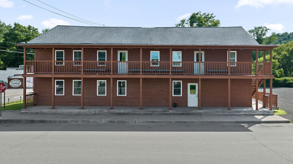 More Photos Of 552 Main St, Apalachin General Retail For Sale