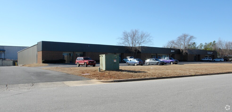 Primary Photo Of 335 Sherwee Dr, Raleigh Flex For Lease