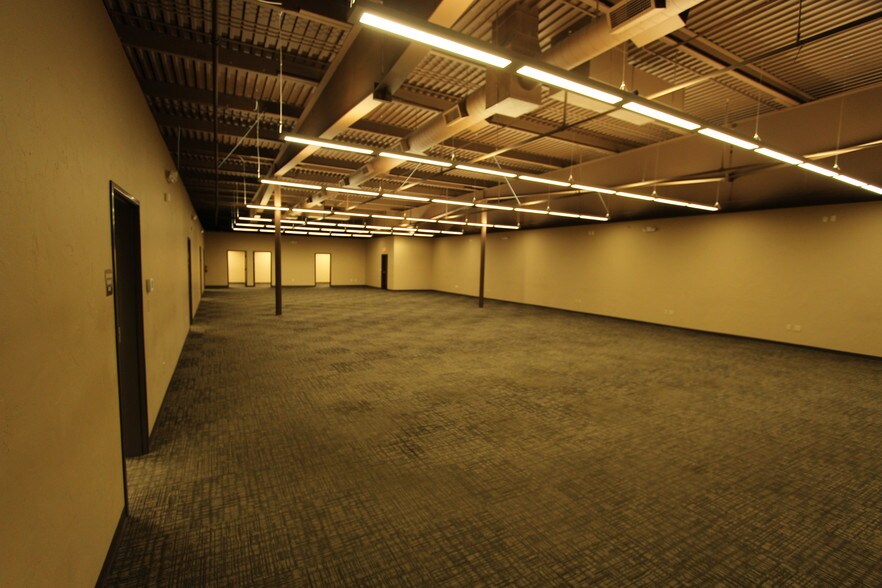 More Photos Of 1327-1331 Hwy 2 W, Kalispell Office For Lease