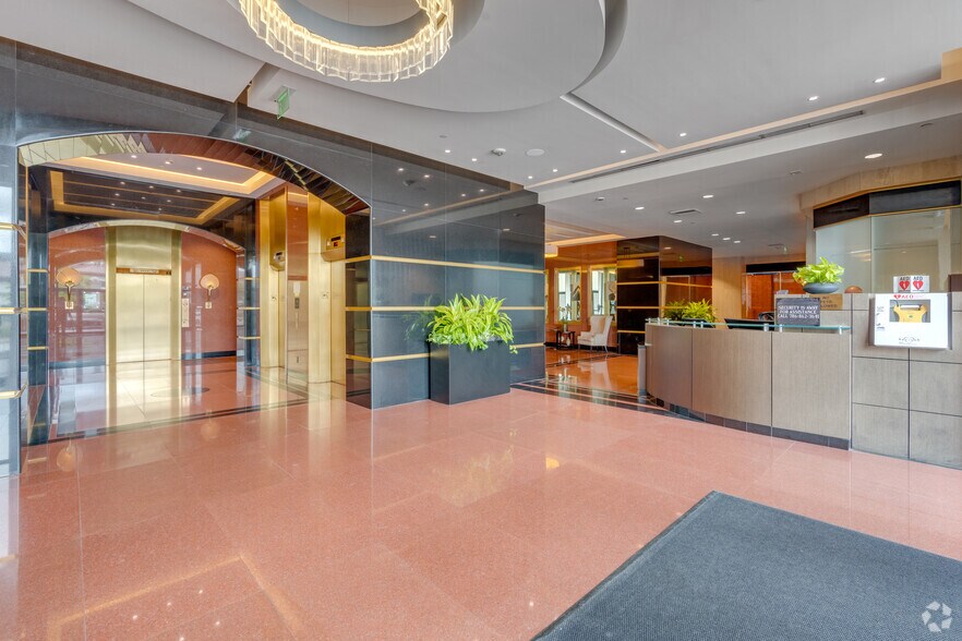 More Photos Of 550 Biltmore Way, Coral Gables Office For Lease
