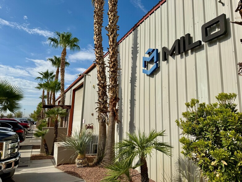 More Photos Of 3885 Rockbottom St, North Las Vegas Light Manufacturing For Lease