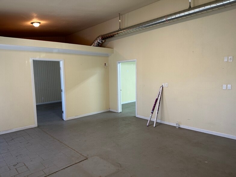 More Photos Of 12270 Foothill Blvd, Sylmar Land For Sale