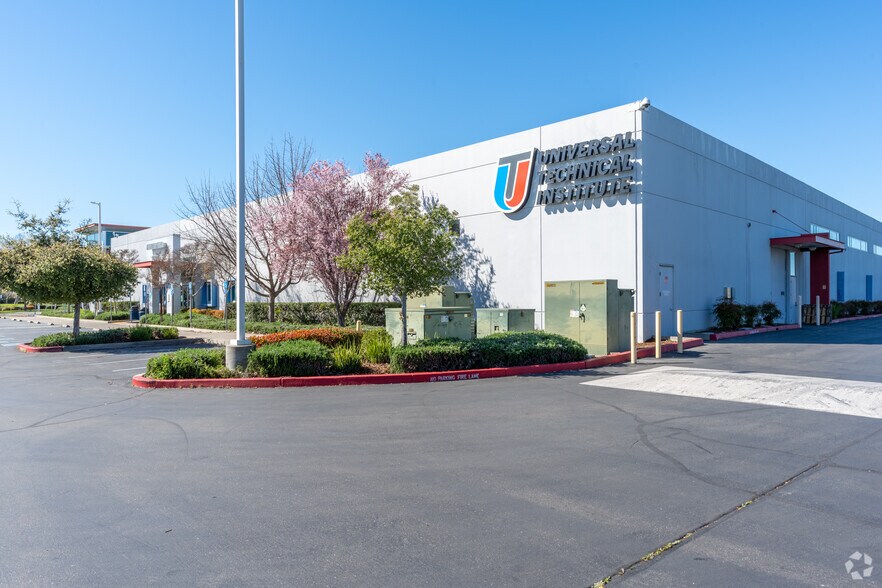 More Photos Of 4150 Duckhorn Dr, Sacramento Research And Development For Sale