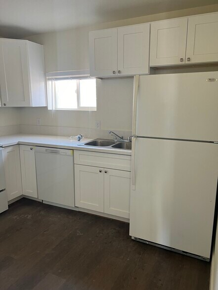 More Photos Of 1323 C St, Las Vegas Multifamily For Sale