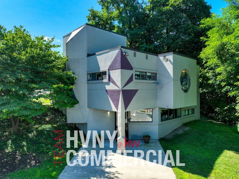 More Photos Of 56 Main St, Poughkeepsie Medical For Lease