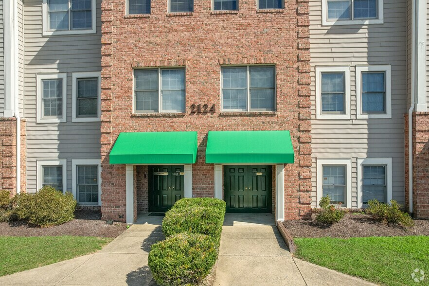 More Photos Of 2124 Richmond Hwy, Stafford Unknown For Lease