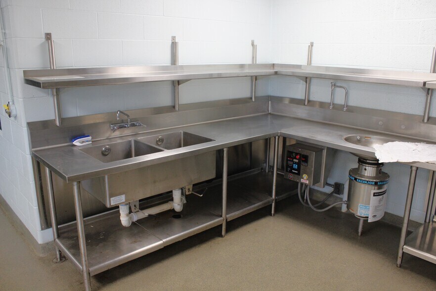 More Photos Of 610 Cuyler St, Cheboygan Lodge Meeting Hall For Sale