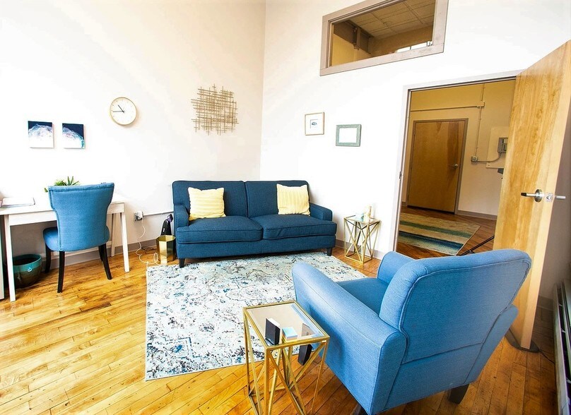 More Photos Of 642 Hilliard St, Manchester Unknown For Lease