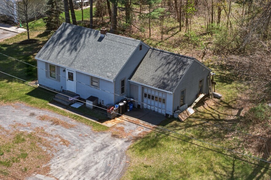 More Photos Of 458 NY-146, Clifton Park Freestanding For Sale